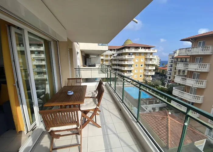 Nice Magnan 2P-Piscine, Clim, Parking