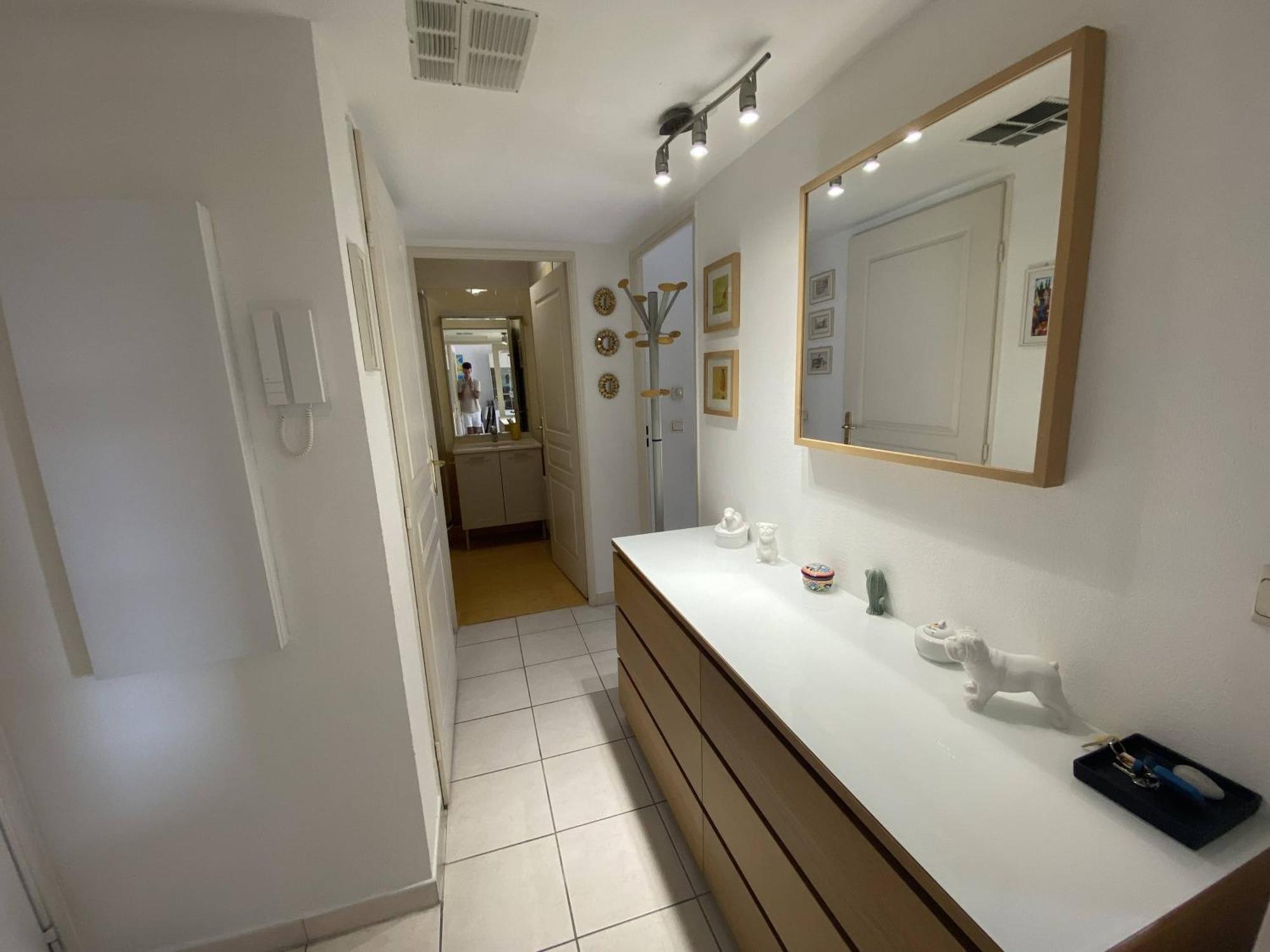 Appartement Magnan 2p-piscine, Clim, Parking *